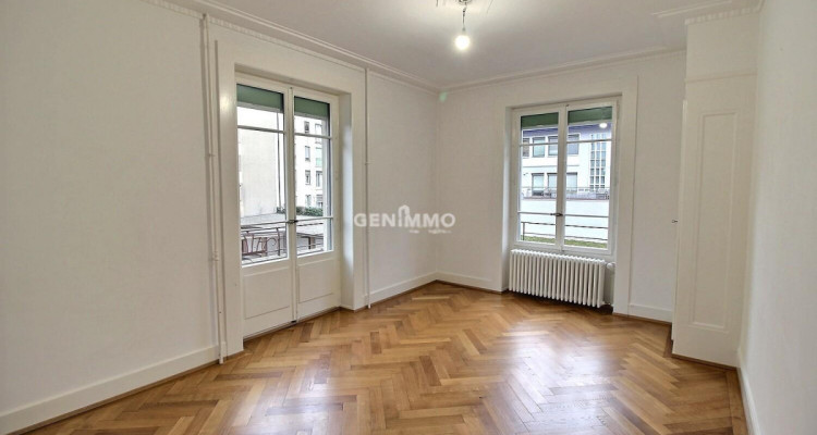 Magnifique Appartement à deux pas du lac image 4