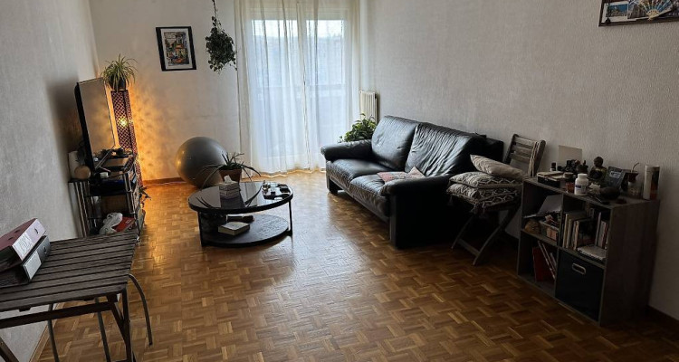 Appartement de 2 pièces, Epalinges à 1390fr image 1