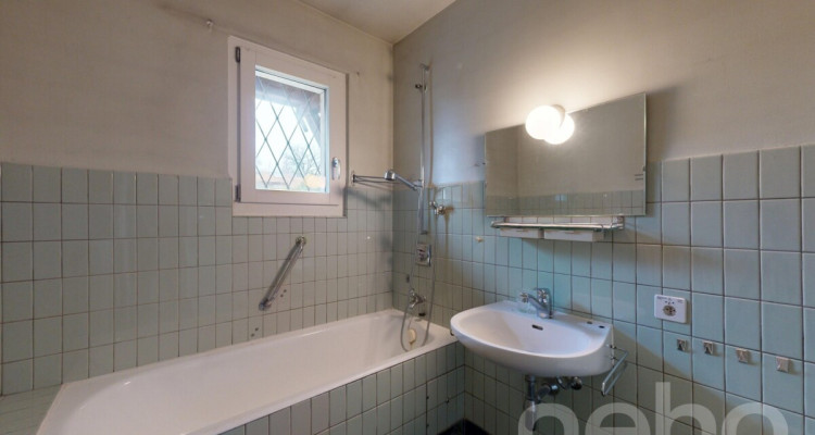 Onex, Maison à fort potentiel ? à rénover ? quartier calme image 8