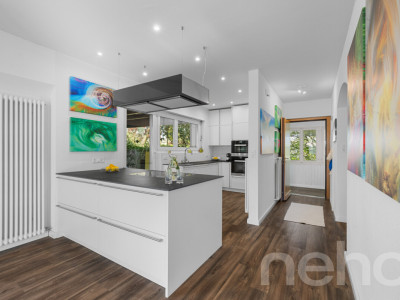 Grosszügiges & renoviertes Zweifamilienhaus an zentrumsnaher Lage image 10