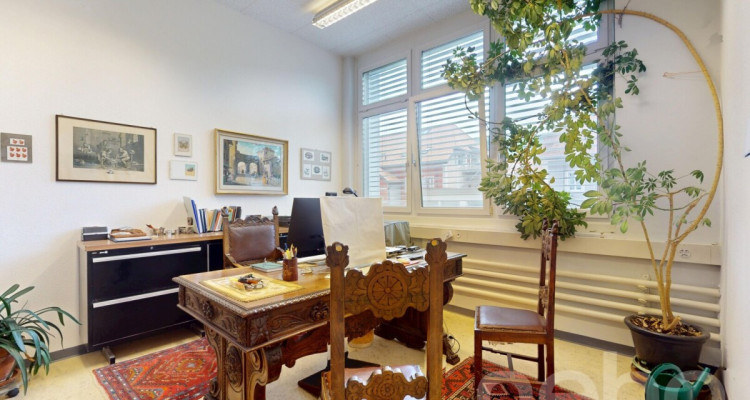 Immeuble lumineux - bon rendement et fort potentiel d?aménagement sup. image 5