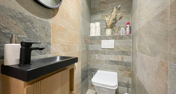 Magnifique appartement rénové de 4.5 pièces situé à Meyrin image 9