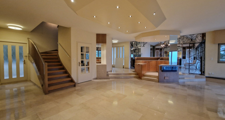 Opportunité unique! Magnifique maison individuelle au centre de Pully image 4