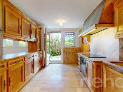 Charme et espace : maison avec vue dégagée sur Lac et montagnes image 7