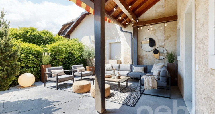 Charme et espace : maison avec vue dégagée sur Lac et montagnes image 2