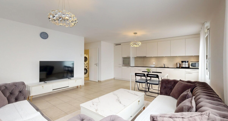 Appartement 4.5 pièces lumineux avec balcon à Payerne image 1