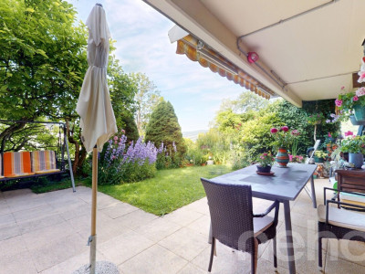 Appartement 4,5 pièces avec jardin, vue montagne et garage image 2