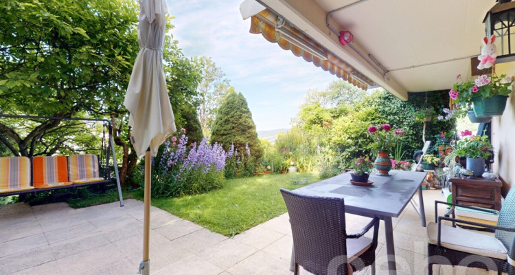 Appartement 4,5 pièces avec jardin, vue montagne et garage image 2