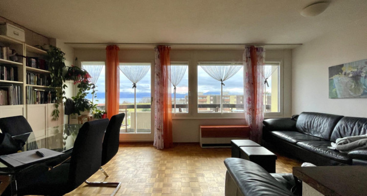 Spacieux 4.5 pièces lumineux avec vue lac aux portes de Morges image 3