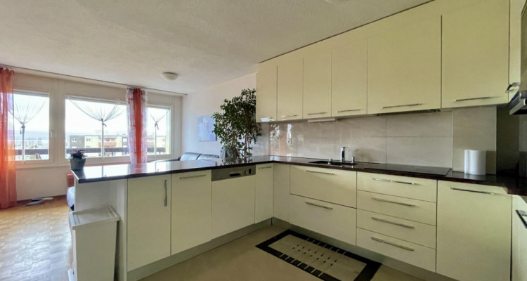 Spacieux 4.5 pièces lumineux avec vue lac aux portes de Morges image 7