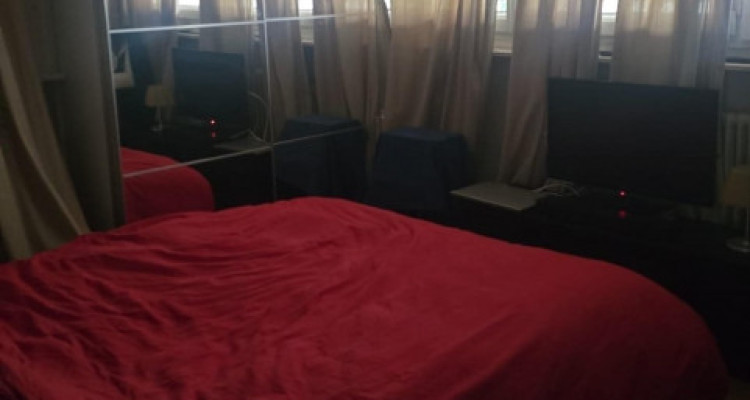 Appartement meublé de 2,5 pièces au 6ème étage situé à Genève 1205 image 2