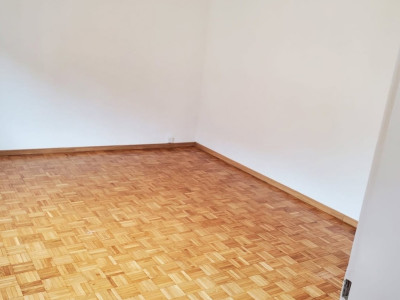Appartement 2,5 pièces situé aux Pâquis image 2