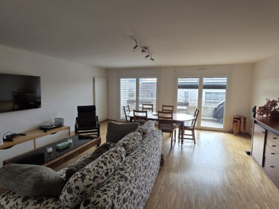 Duplex lumineux de 5 pièces au 1er étage à Plan-les-Ouates 1228  image 1