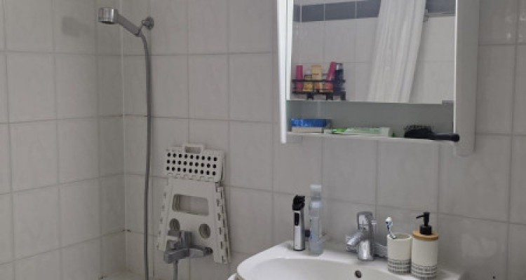 Duplex lumineux de 5 pièces au 1er étage à Plan-les-Ouates 1228  image 6