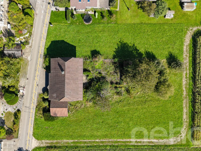 Einfamilienhaus mit grosser Gartenanlage in ländlicher Idylle image 12