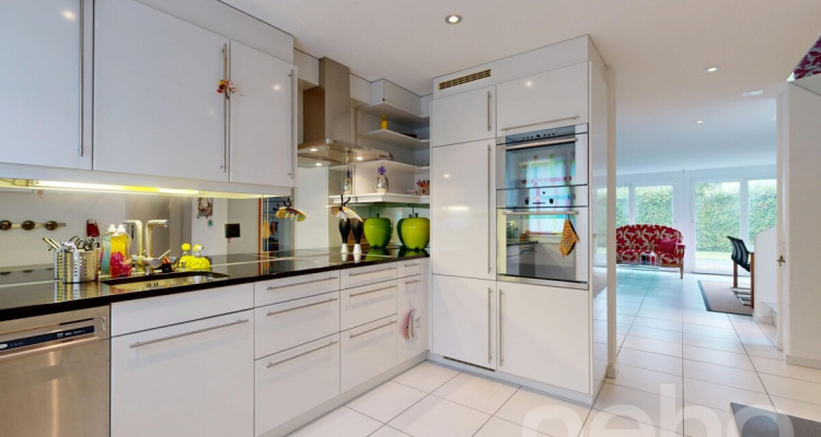 Maison familiale de 175 m² - environnement calme avec jardin image 5