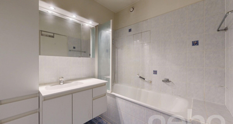 Appartement lumineux avec balcon et piscine à Champel image 4