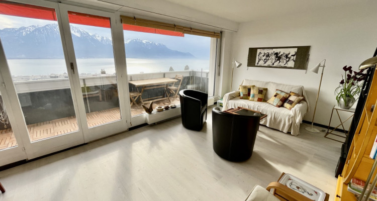 Vue exceptionelle sur le lac et les montagnes pour ce 2,5 pièces à Montreux image 2