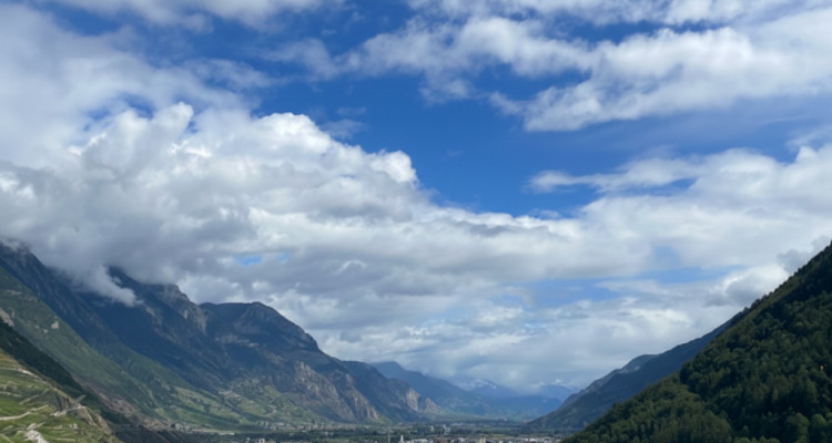 Attique neuf à saisir - immeuble en construction image 8