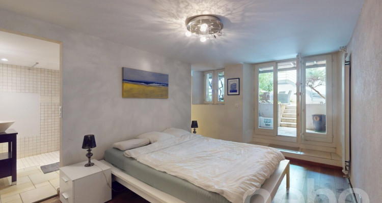 Magnifique maison mitoyenne rénovée au c?ur du village image 7