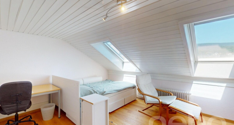 Magnifique maison mitoyenne rénovée au c?ur du village image 9