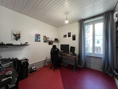 Cernier ? Situation centrale, environnement verdoyant, belle vue dégagée image 7