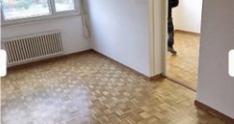 Appartement 2,5 pièces situé à Thônex image 1