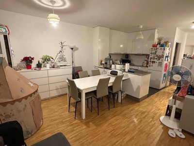 Nous vous proposons un appartement 4 pièces HM situé aux Petit Lancy image 2