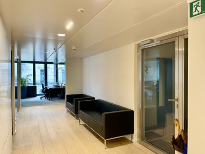 Reprise de bail: Bureaux modernes & meublés – 242 m² – Genève (Eaux-Vives / Lac) image 9
