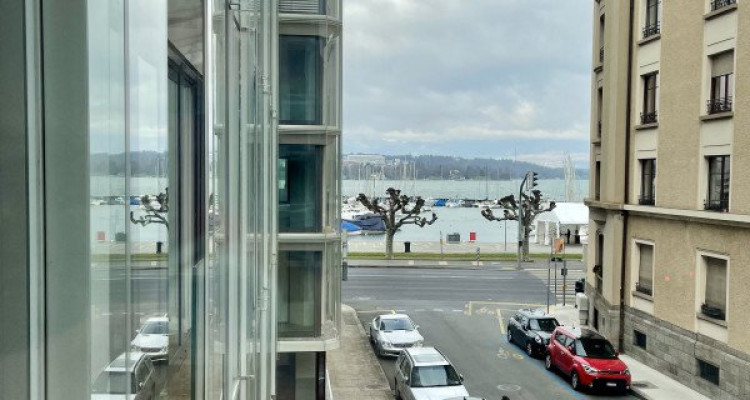 Reprise de bail: Bureaux modernes & meublés – 242 m² – Genève (Eaux-Vives / Lac) image 1