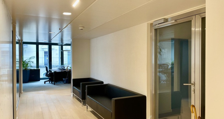 Reprise de bail: Bureaux modernes & meublés – 242 m² – Genève (Eaux-Vives / Lac) image 9