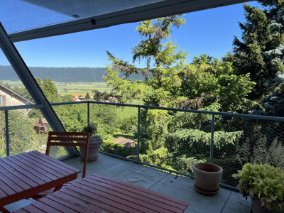 Un équilibre parfait : centralité, verdure et belle vue à Cernier » image 2