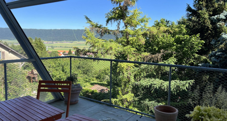 Un équilibre parfait : centralité, verdure et belle vue à Cernier » image 2