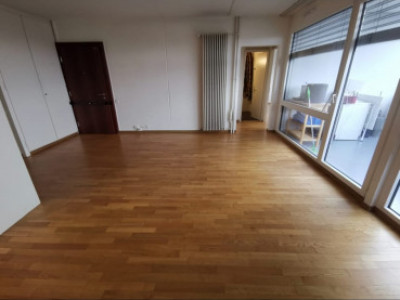 🚨 EXCLUSIVITÉ - REPRISE DE BAIL - CHARMANT 3.5 PIÈCES À ONEX 🔑 image 1