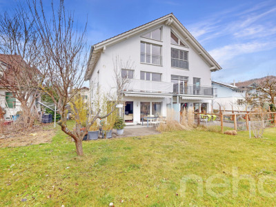 Familientraum mit Bergsicht und Garten im begehrten Thuner Dürrenast image 1