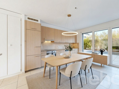 Lumineux appartement avec grande terrasse image 3