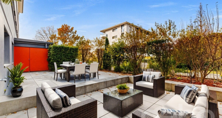 Lumineux appartement avec grande terrasse image 1