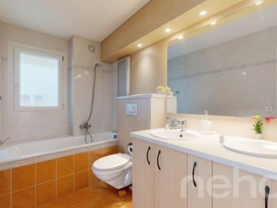 Maison mitoyenne au centre du village avec vue sur la forêt image 12