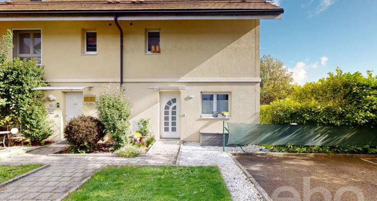 Maison mitoyenne au centre du village avec vue sur la forêt image 1