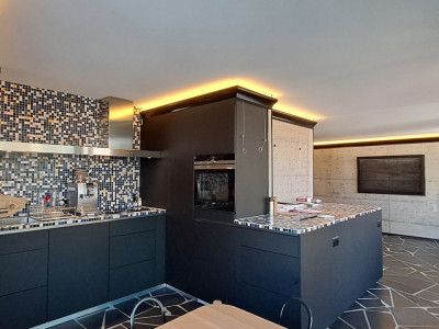 Attique d’exception de 3.5 pièces avec terrasse panoramique et garage image 4