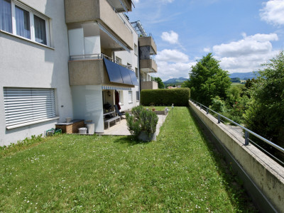 Schöne 5,5-Zimmer-Wohnung mit Garten und Blick auf die Freiburger Alpen 🏔️ image 3
