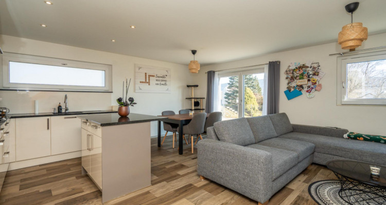 Propriété multifamiliale contemporaine au Val-de-Ruz, nichée dans un environnement verdoyant et calme image 10