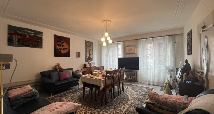 Immeuble de caractère idéalement situé en plein coeur du centre-ville image 12