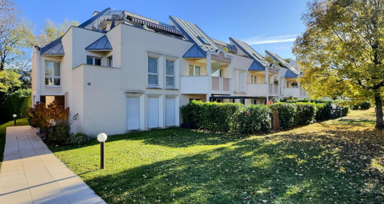 Superbe Appartement traversant en viager occupé sans rente image 1