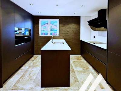 SAINT-LÉONARD - DUPLEX 4.5 PCES - ENTIÈREMENT RÉNOVÉ - TERRASSE image 6