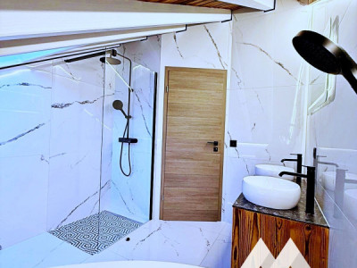 SAINT-LÉONARD - DUPLEX 4.5 PCES - ENTIÈREMENT RÉNOVÉ - TERRASSE image 11