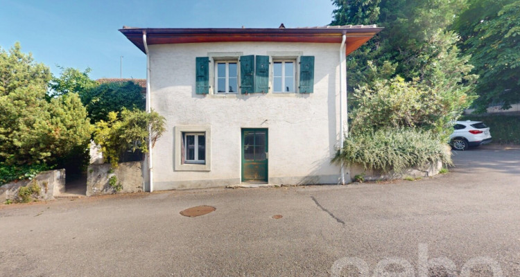 Maison rénovée avec jardin dans un emplacement d?exception image 3