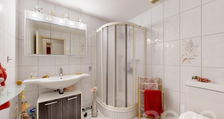 Grosszügige 4.5-Zimmer-Terrassenwohnung mit Lift und Wintergarten image 9