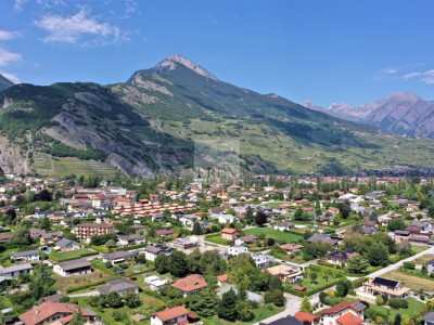 Maison individuelle 4,5 pièces de 160 m2 avec terrasse-pelouse + sous-sol image 4