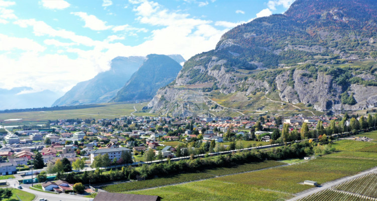 Maison individuelle 4,5 pièces de 160 m2 avec terrasse-pelouse + sous-sol image 2